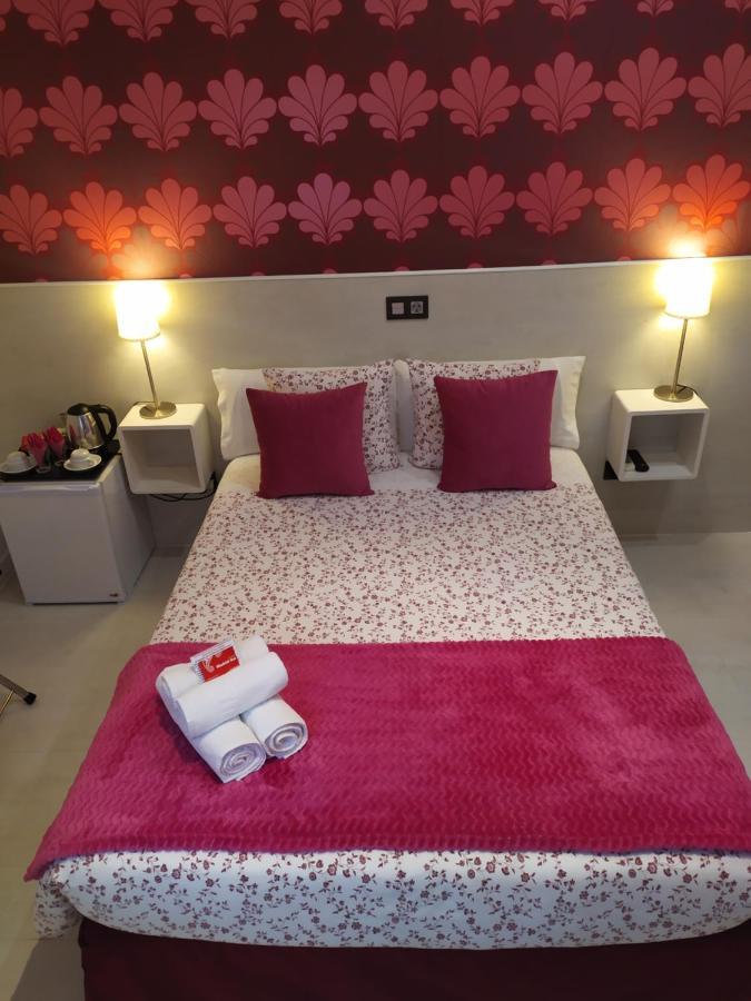 Hostal Inn Madrid Eksteriør billede