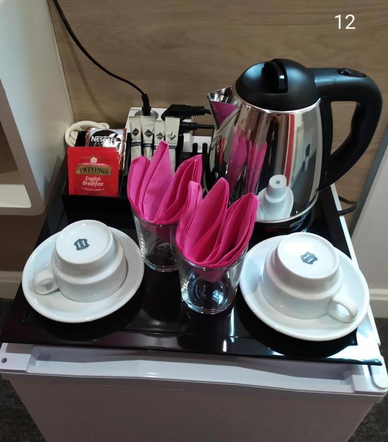 Hostal Inn Madrid Eksteriør billede