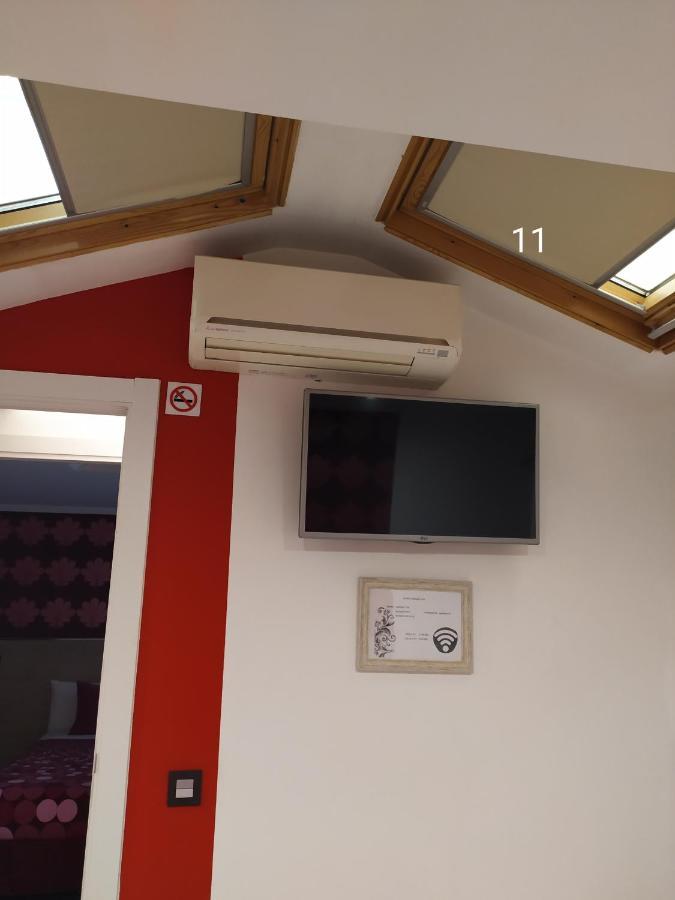 Hostal Inn Madrid Eksteriør billede
