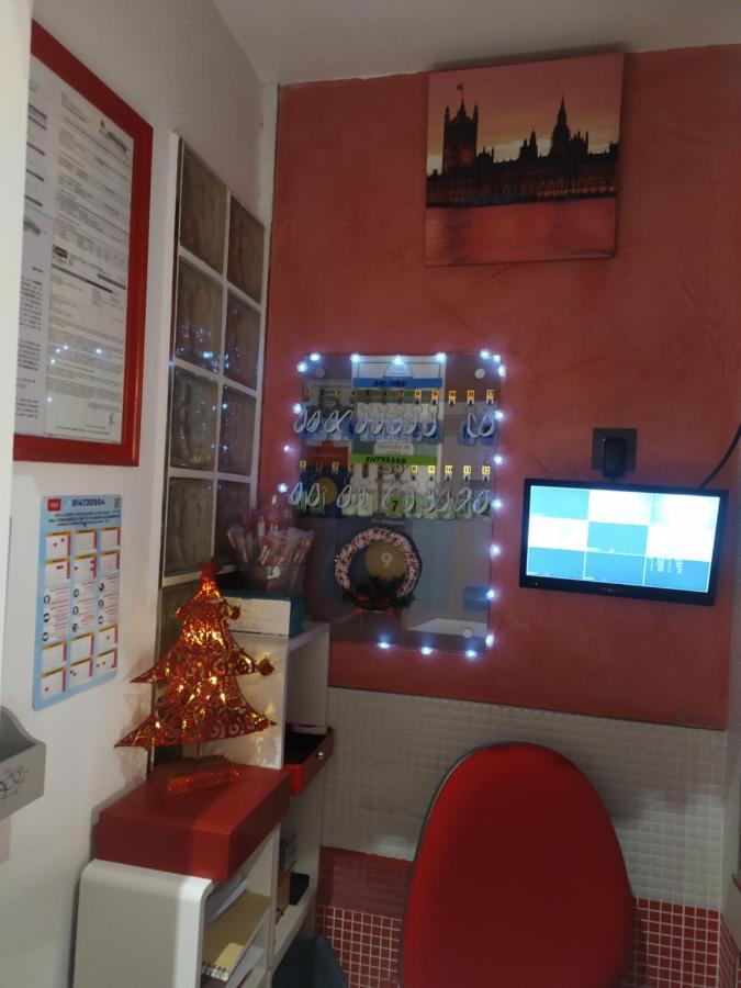 Hostal Inn Madrid Eksteriør billede