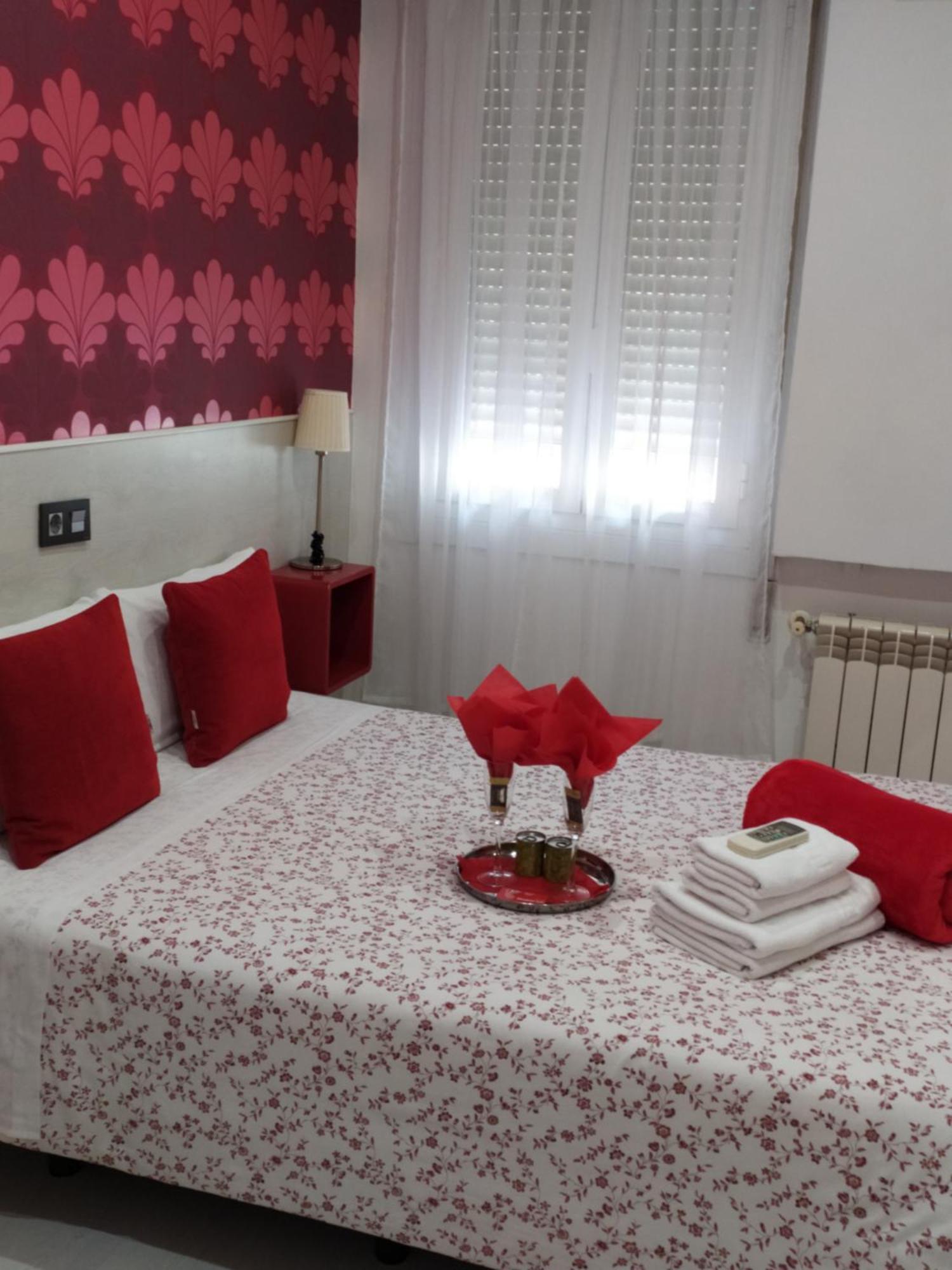 Hostal Inn Madrid Eksteriør billede