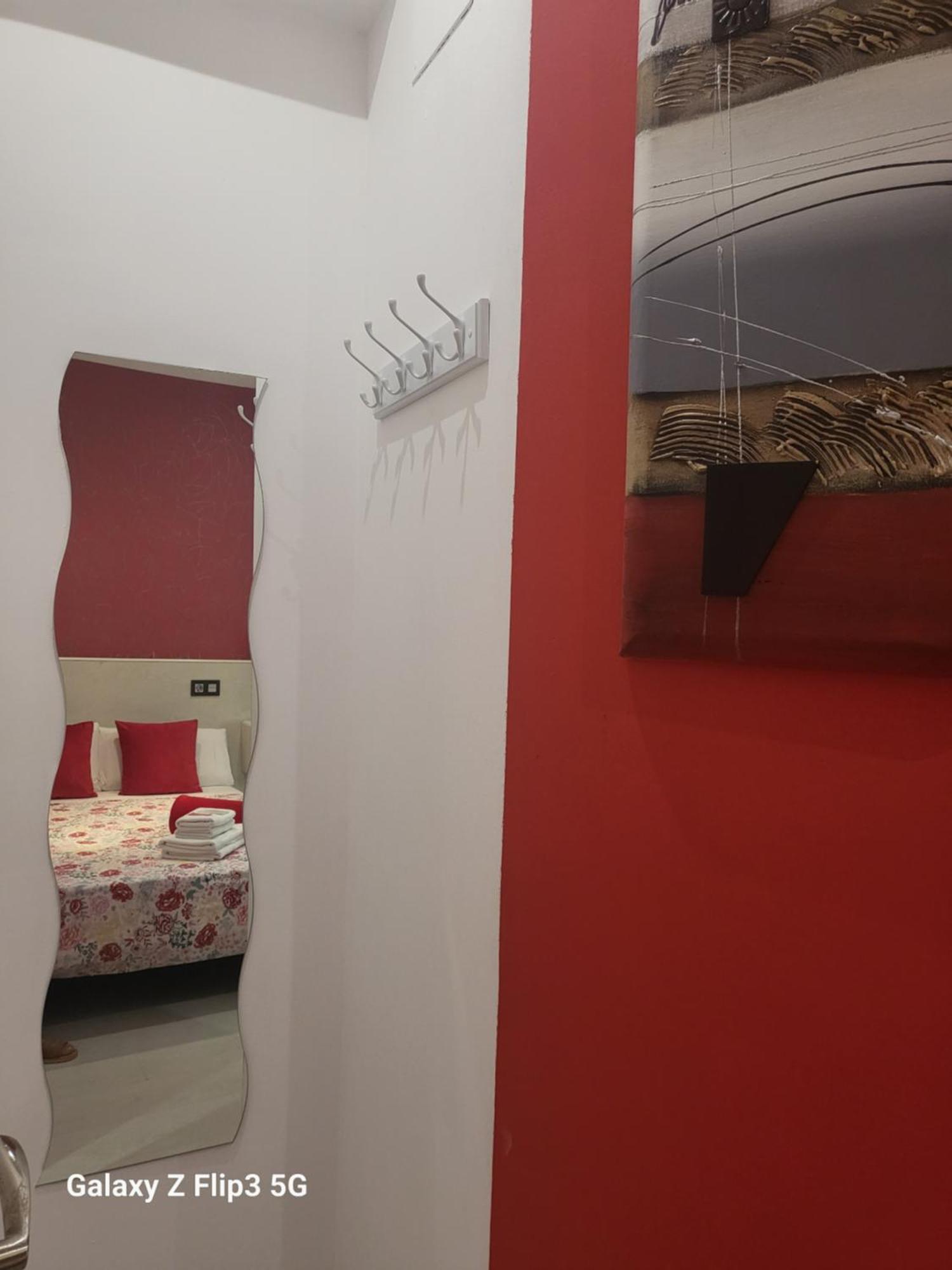 Hostal Inn Madrid Eksteriør billede