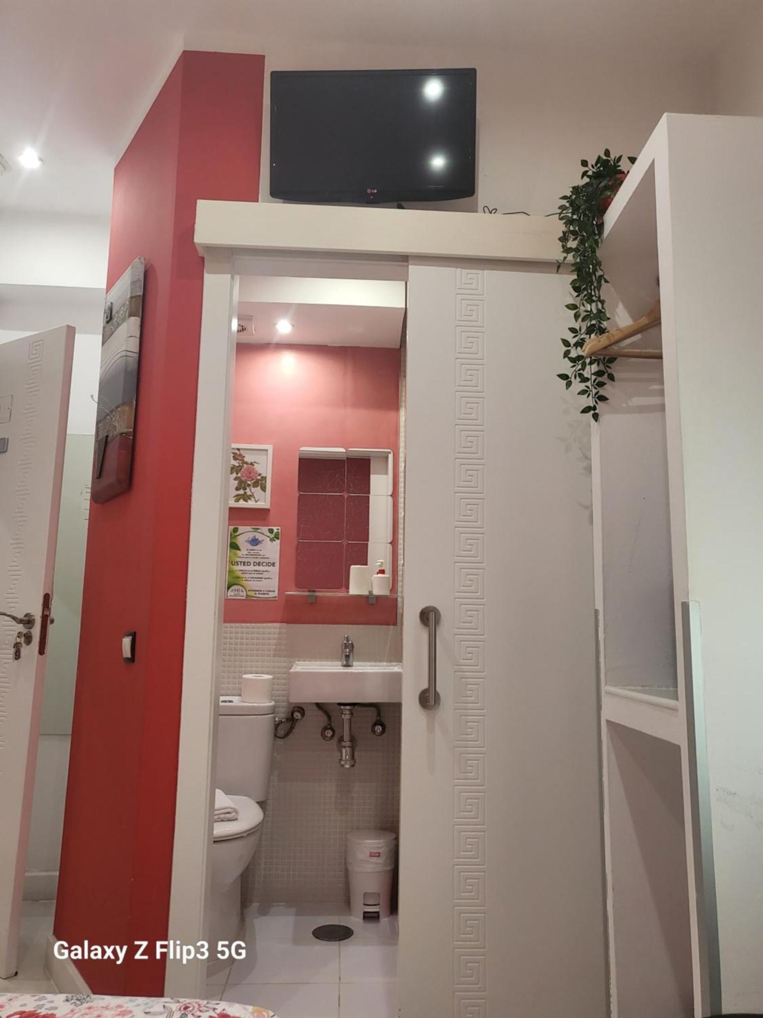 Hostal Inn Madrid Eksteriør billede