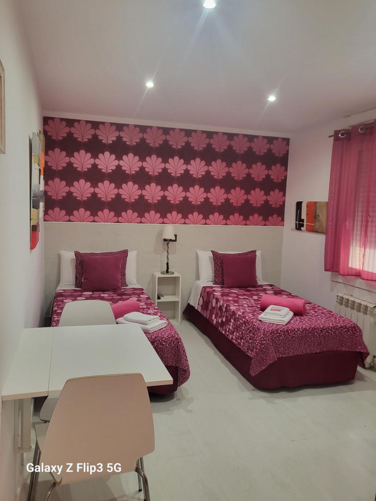 Hostal Inn Madrid Eksteriør billede
